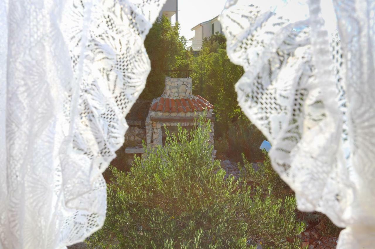 Villa Uno Trogir Bagian luar foto